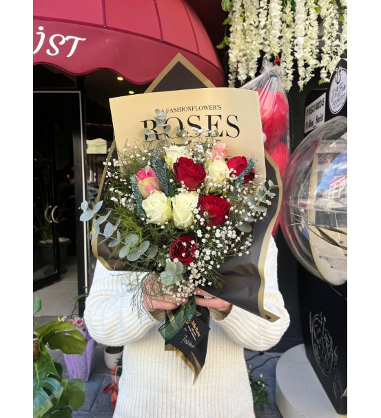 Rose Beyaz Kırmızı
